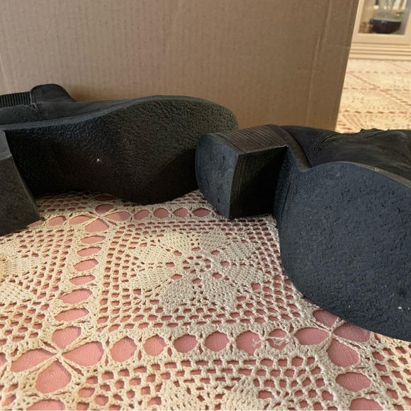 Aldo Cilalla unisex ankle booties - Picture 7 of 10